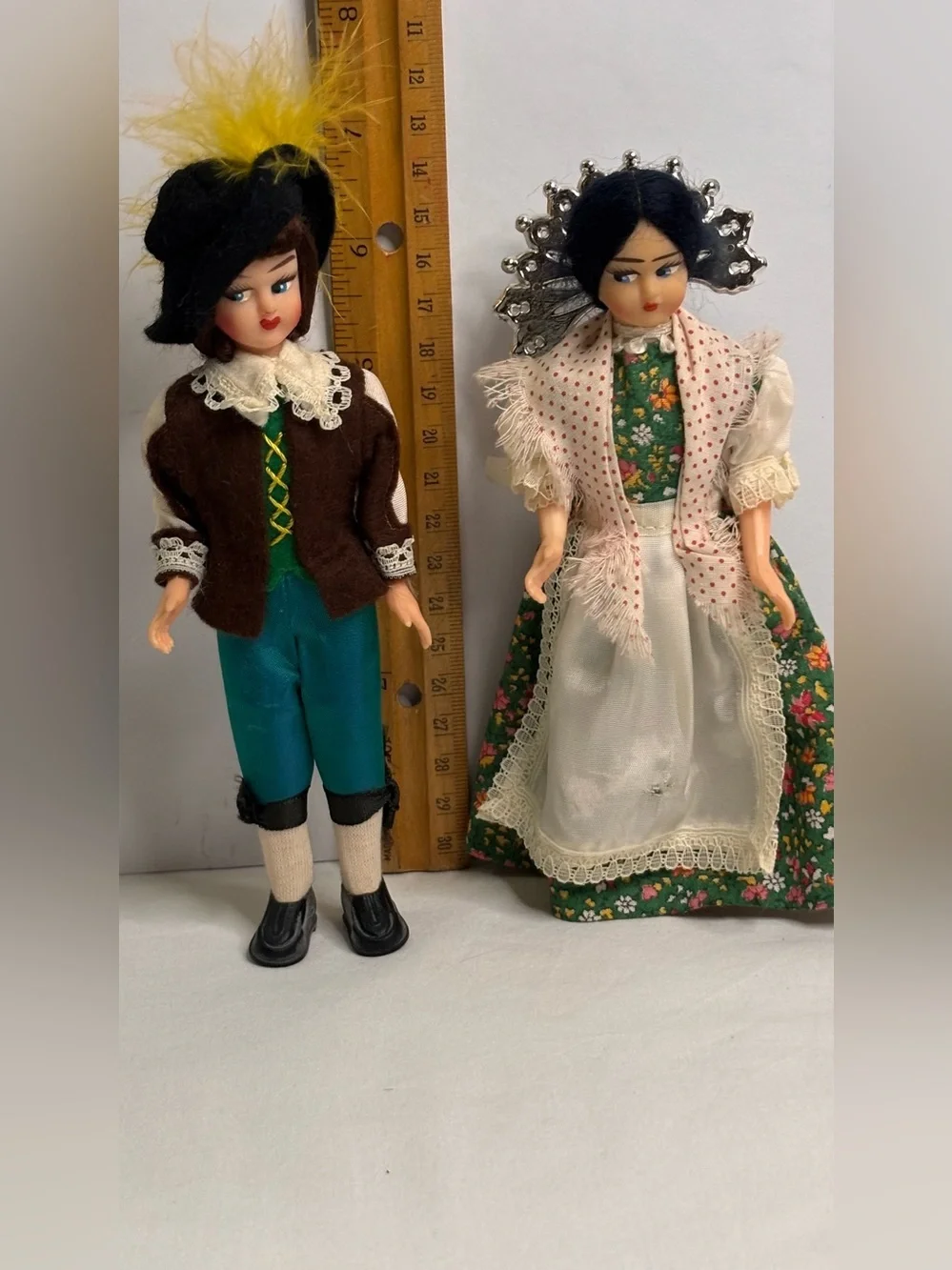 Italian Traditional Kids' Doll Pair in Green and Brown Costume from Italy 🇮🇹